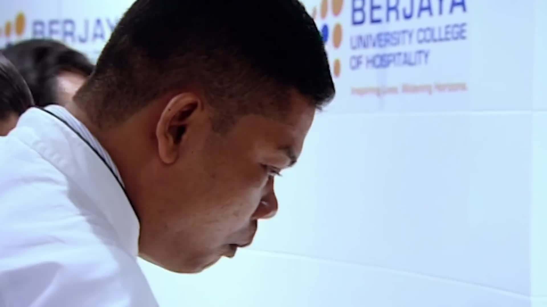 Judging the Fusion Dishes