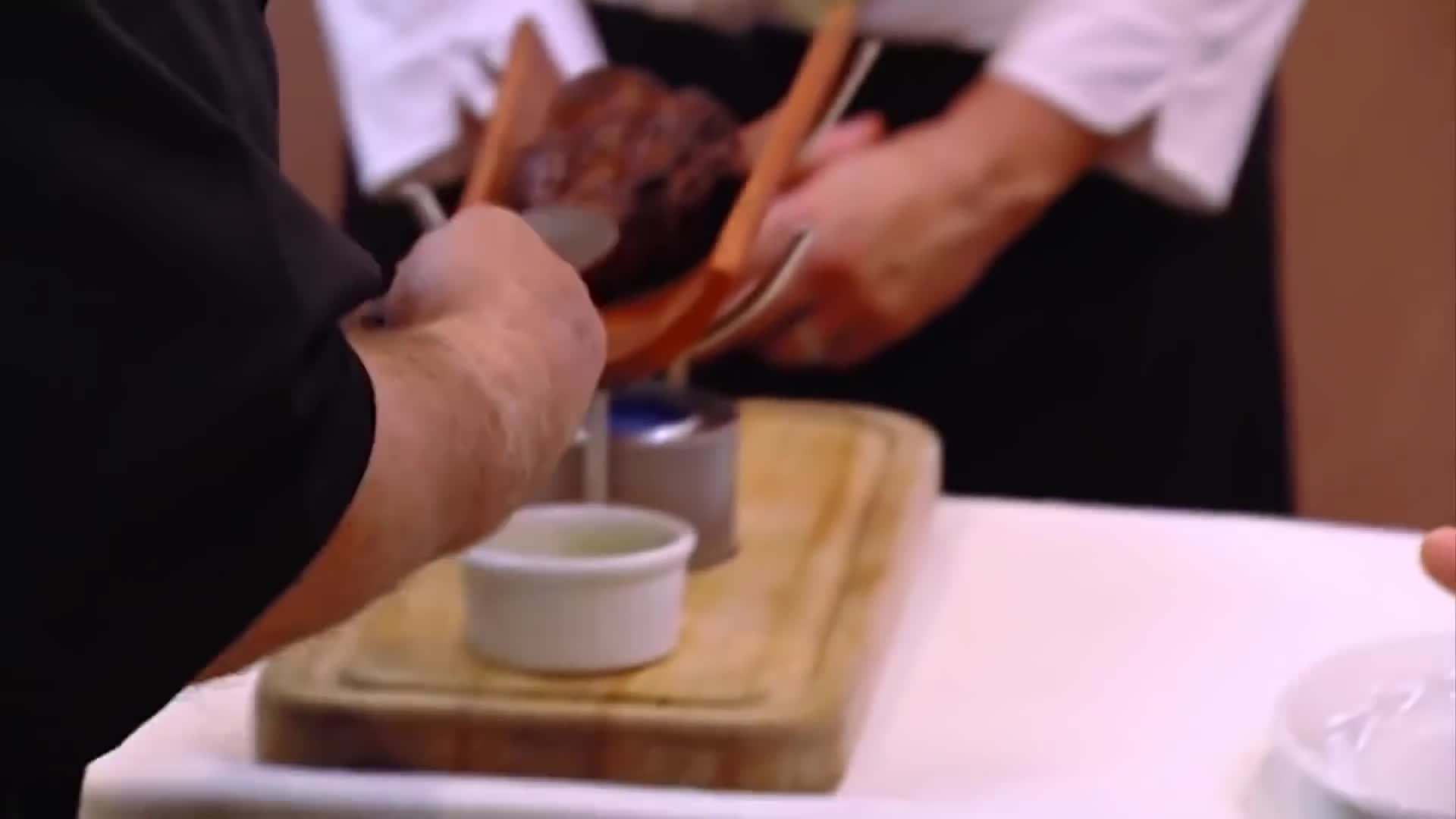 Gordon Ramsay's Grilled Caesar Salad