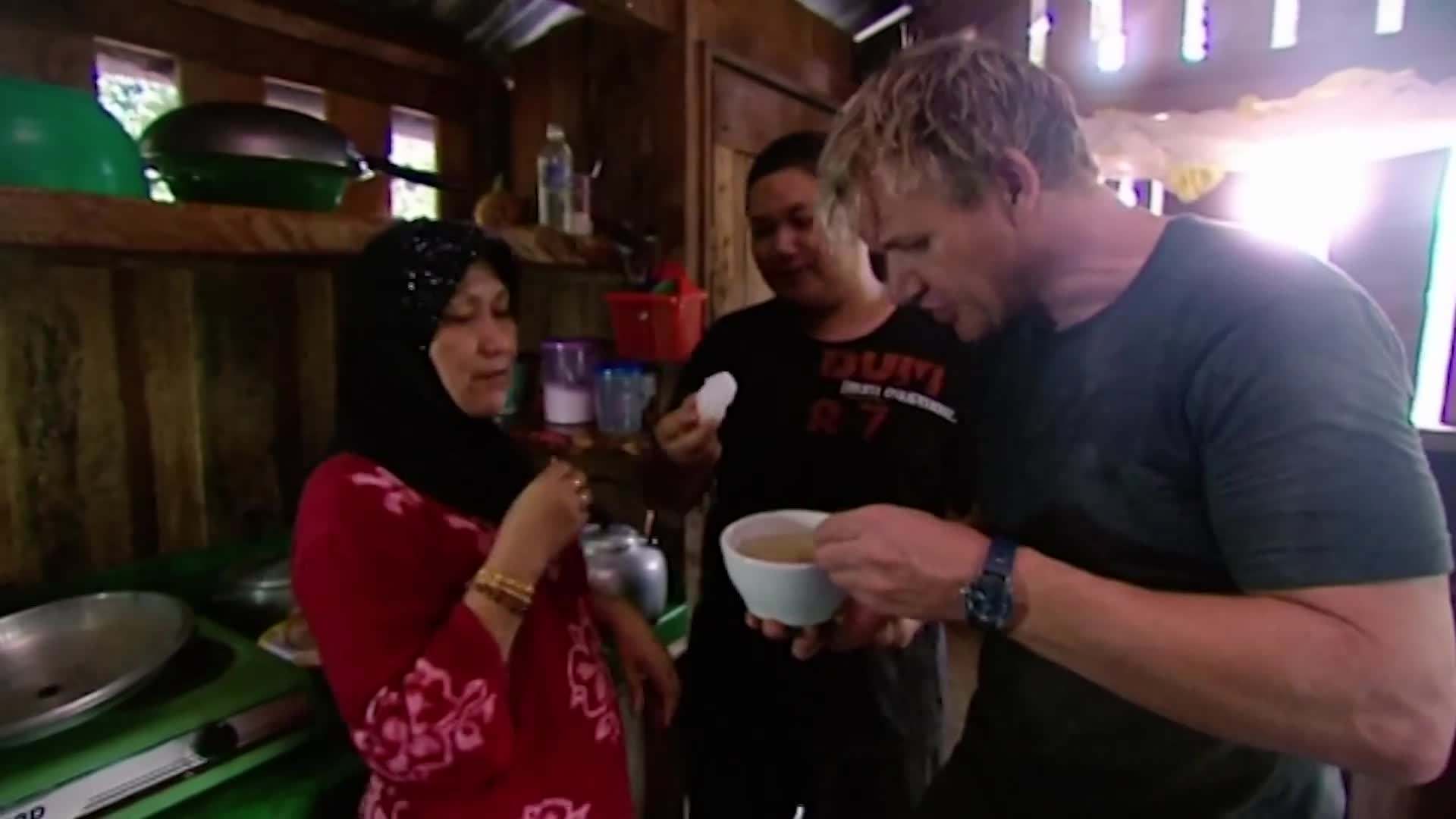 Preparing Bird's Nest Soup