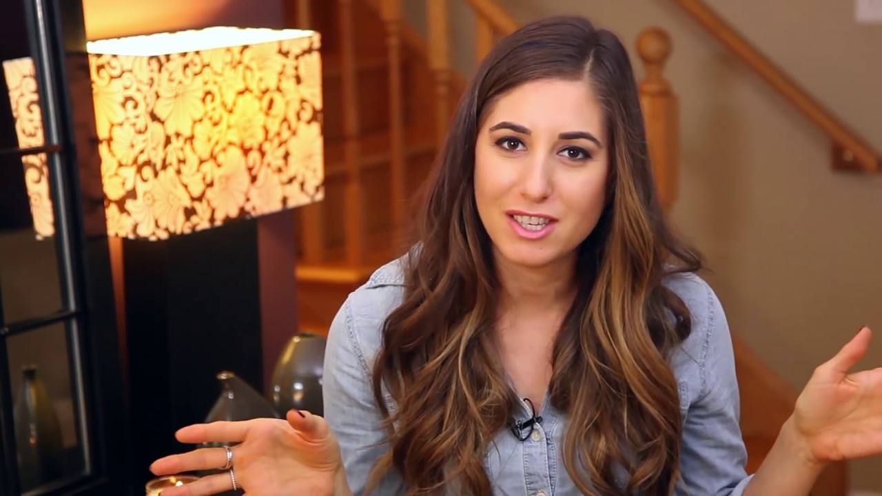 The Ultimate Guide to Seasonal Closet Organization by Melissa Maker