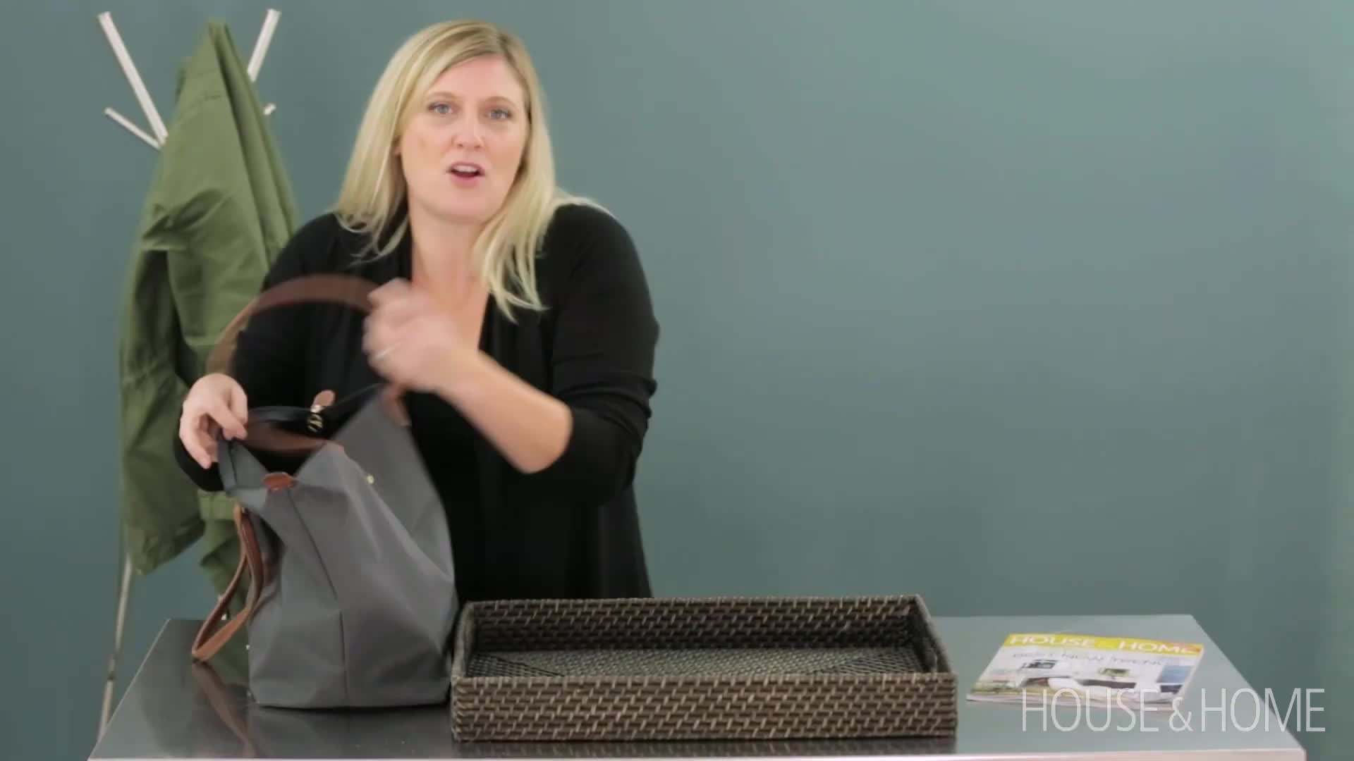 Dried rose petals and nutritional yeast for added crunch