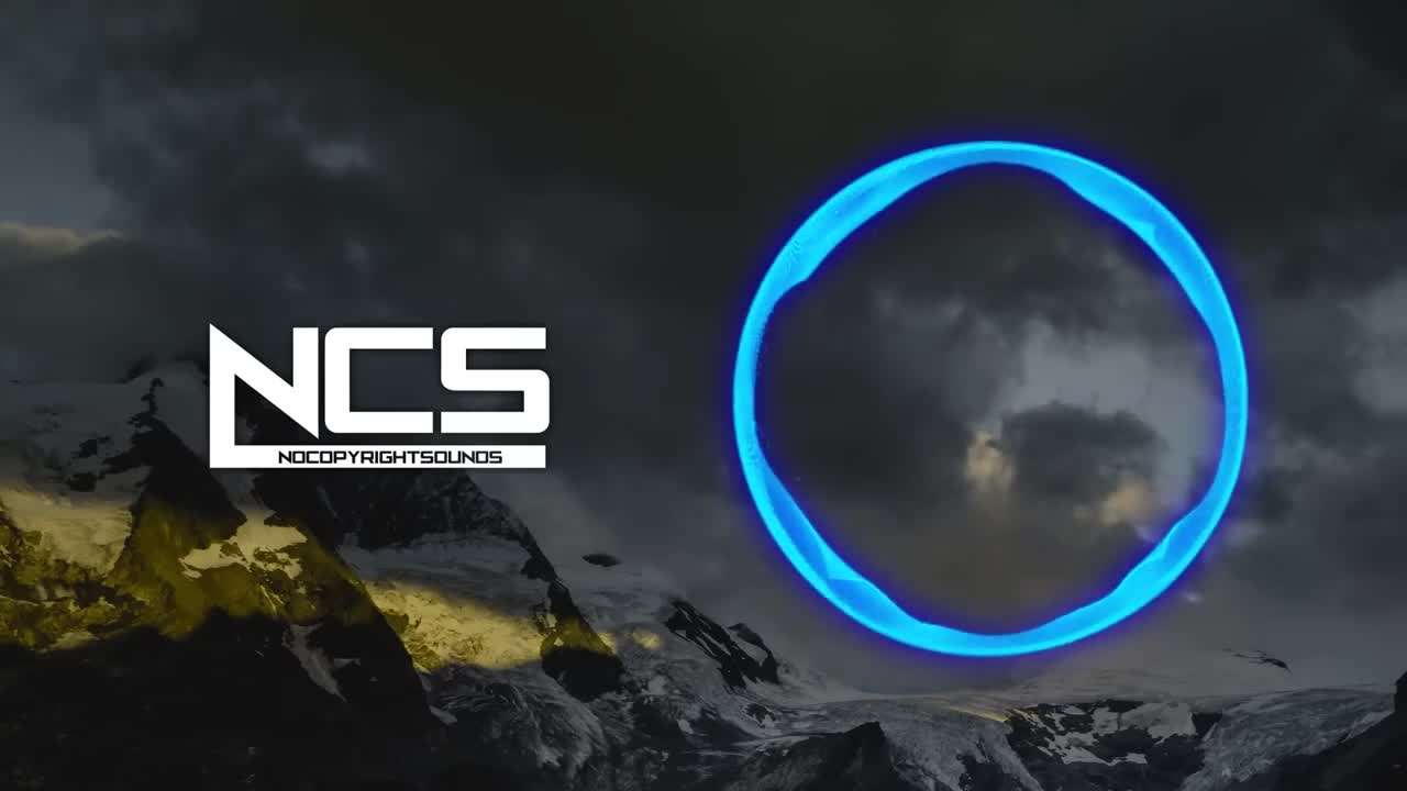 Mynerva & Nytrix performing 'Find You'