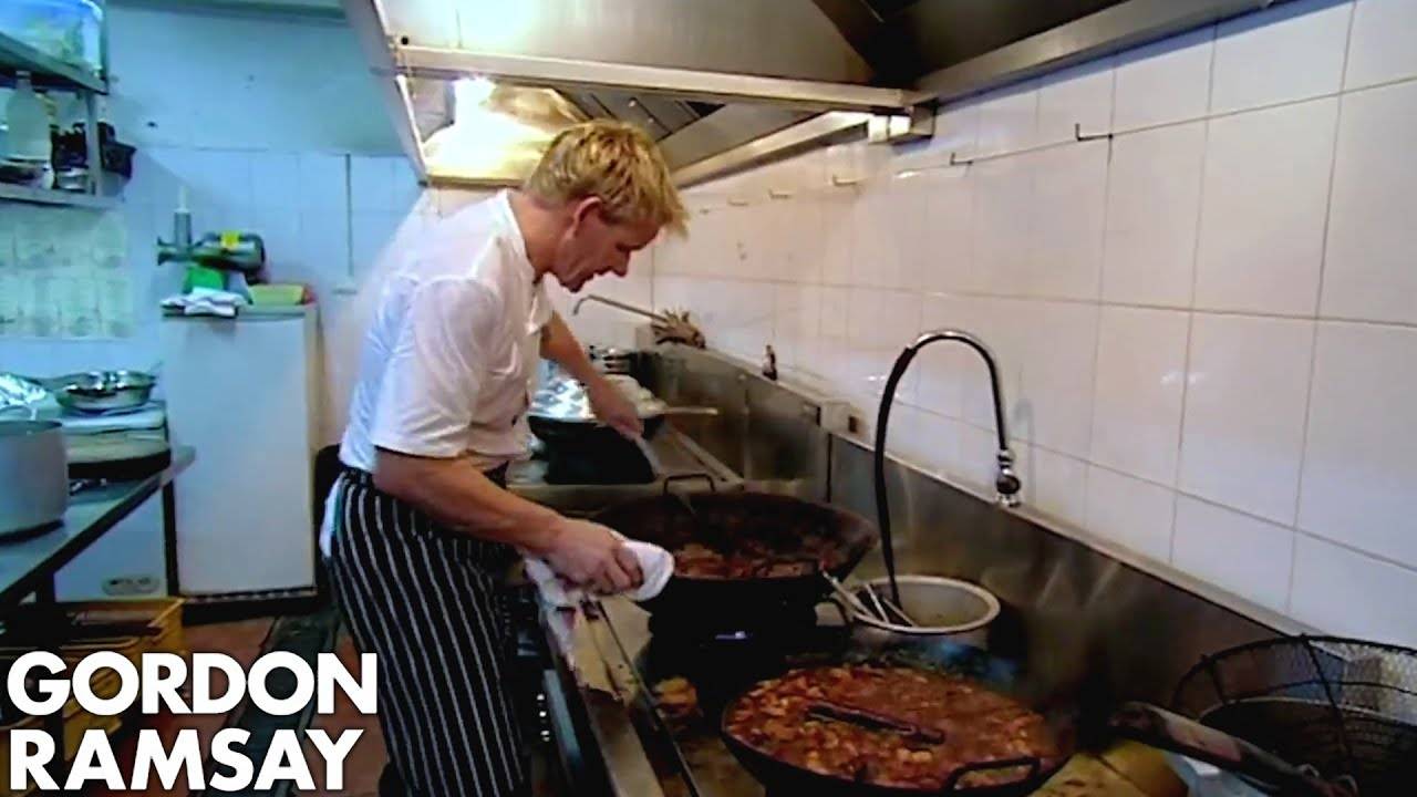 Gordon Ramsay's Culinary Journey in Vietnam: A Masterclass in Vietnamese Cuisine