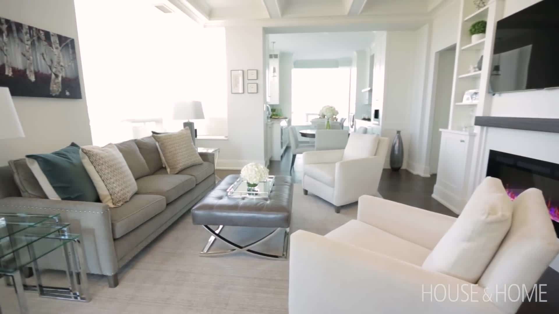 Transitional Living Room Design